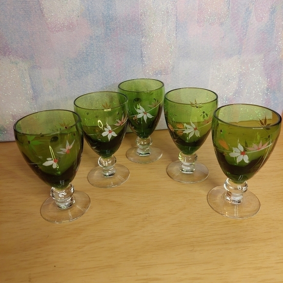 Vintage* 70s Set of 5 Clear Green Short Stem Liqueur/After-dinner Glasses - Picture 1 of 16